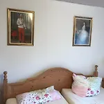 Cosy In Quiet Residential Area - Newly Renovated バート・イシュル