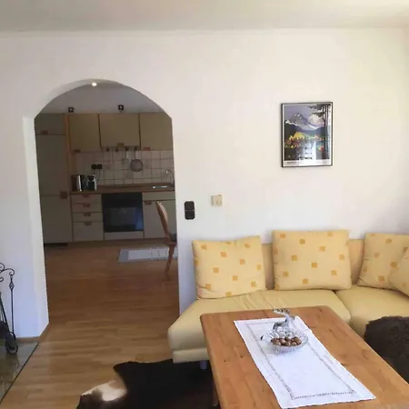 Cosy In Quiet Residential Area - Newly Renovated Bad Ischl