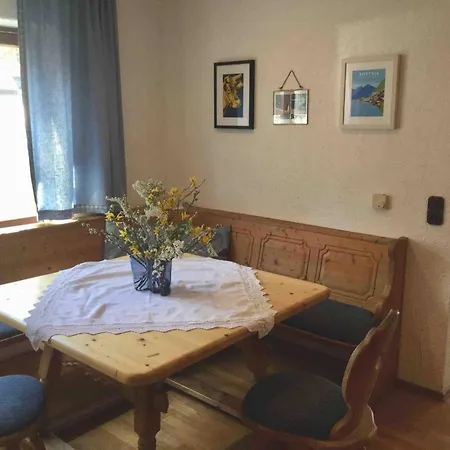 Apartment Cosy In Quiet Residential Area - Newly Renovated Bad Ischl