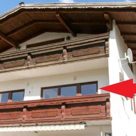 Cosy In Quiet Residential Area - Newly Renovated *