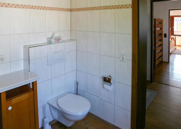 Cosy In Quiet Residential Area - Newly Renovated Bad Ischl