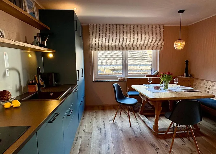 Cosy In Quiet Residential Area - Newly Renovated * Bad Ischl